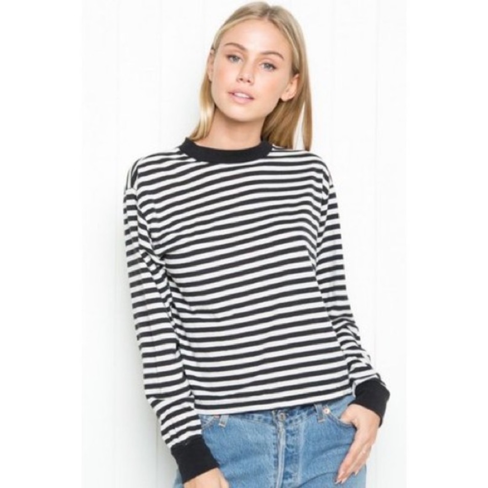 BRANDY MELVILLE LONG SLEEVE